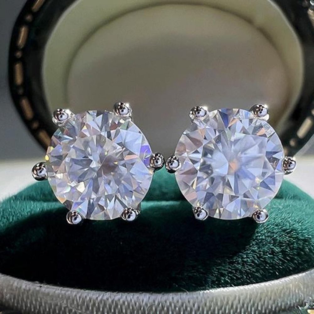 Certified 4ct. t.w. Moissanite Diamond Round Stud Earrings NEW - Picture 1 of 14